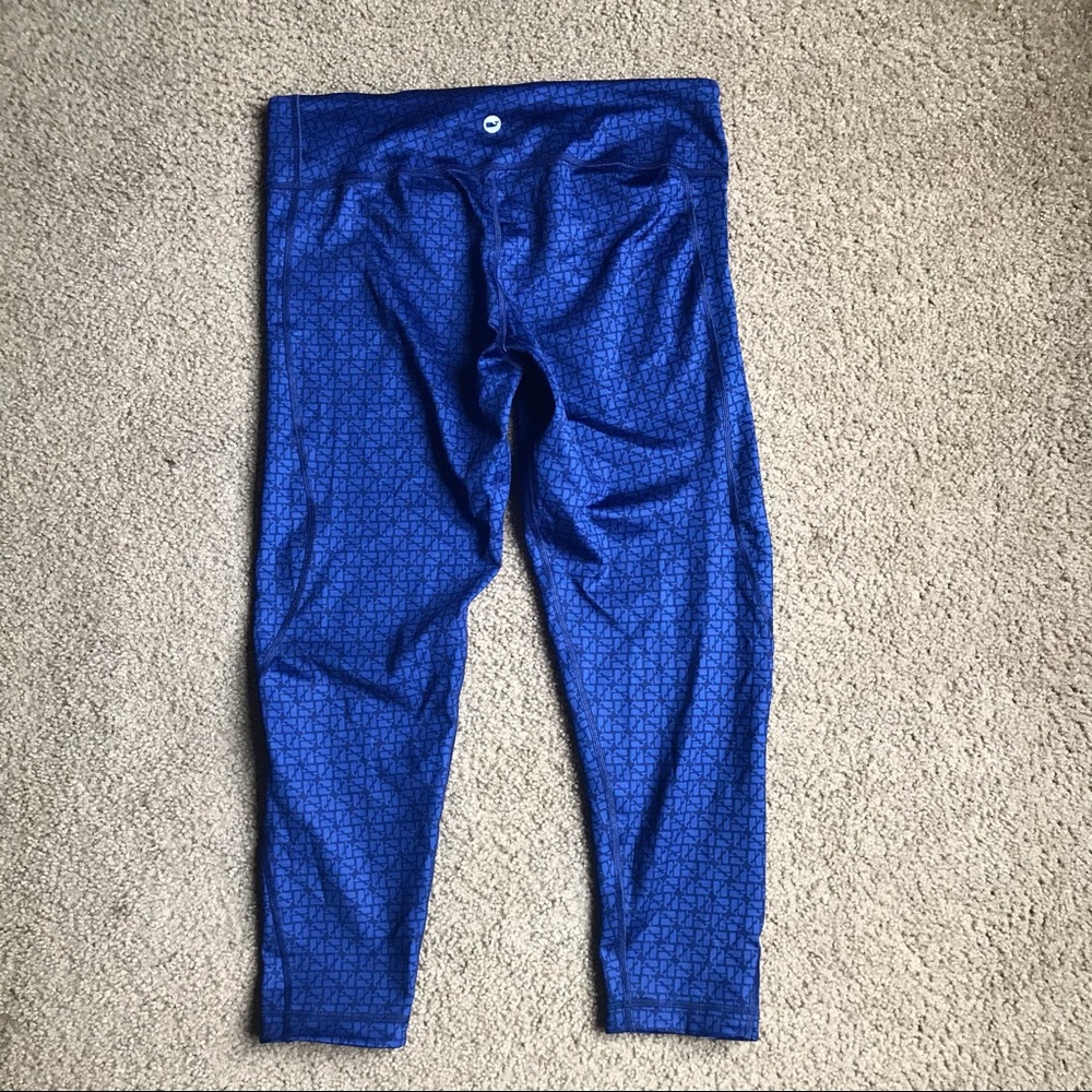 Vineyard Vines Performance Reversible Leggings - image 8